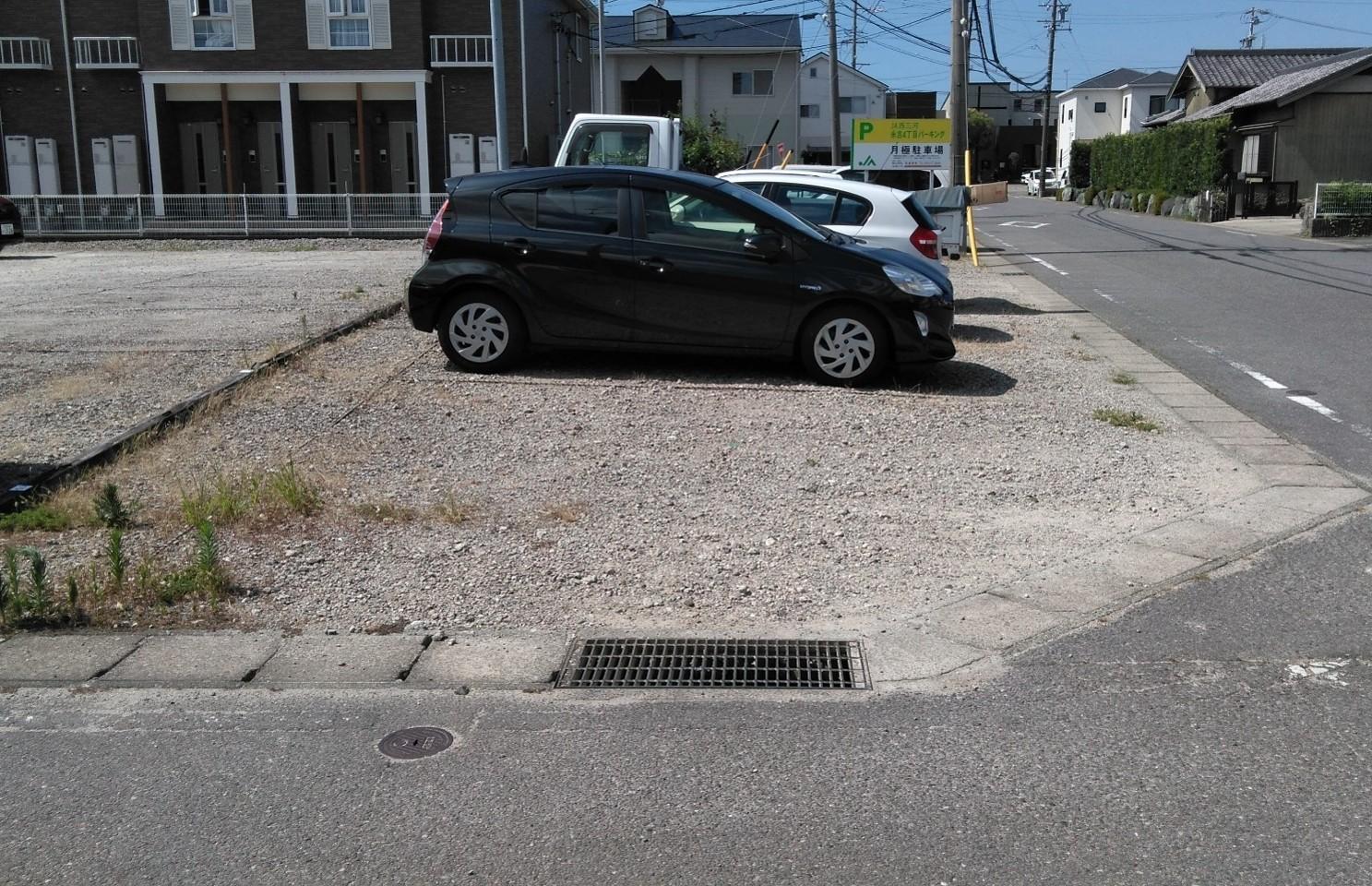 永吉４丁目パーキングの外観・駐車場イメージ1枚目