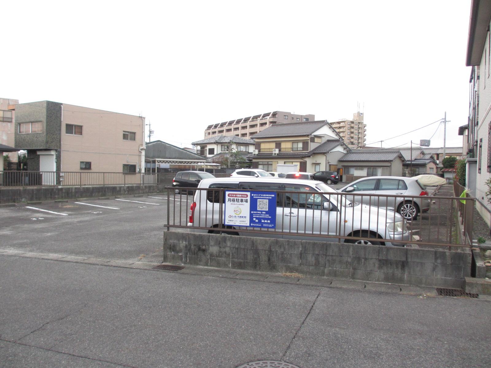 三郷町角田駐車場の外観・駐車場イメージ1枚目