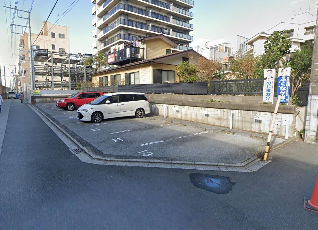 紅茂松波２丁目駐車場の外観・駐車場イメージ2枚目