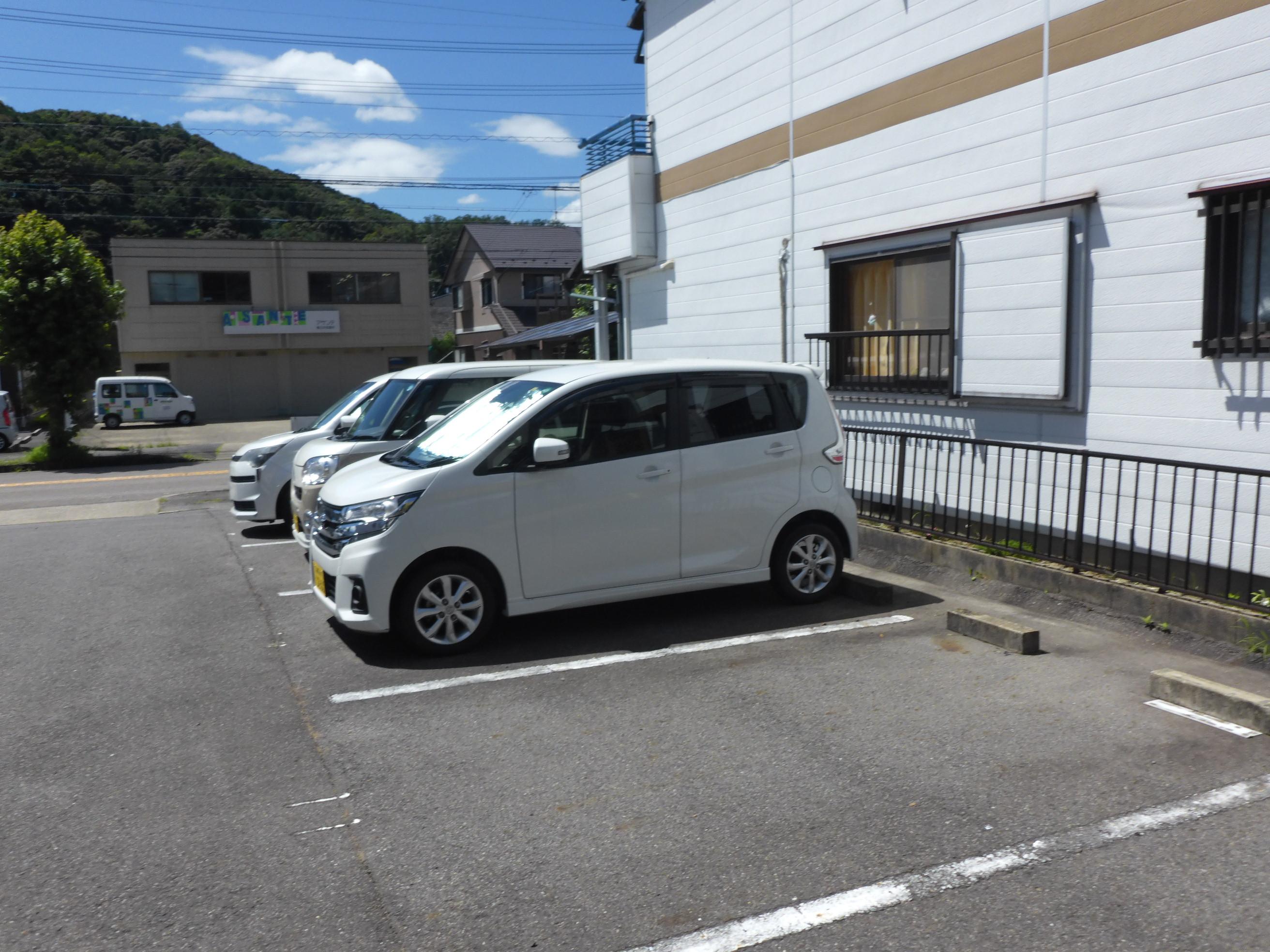 J-712の外観・駐車場イメージ2枚目
