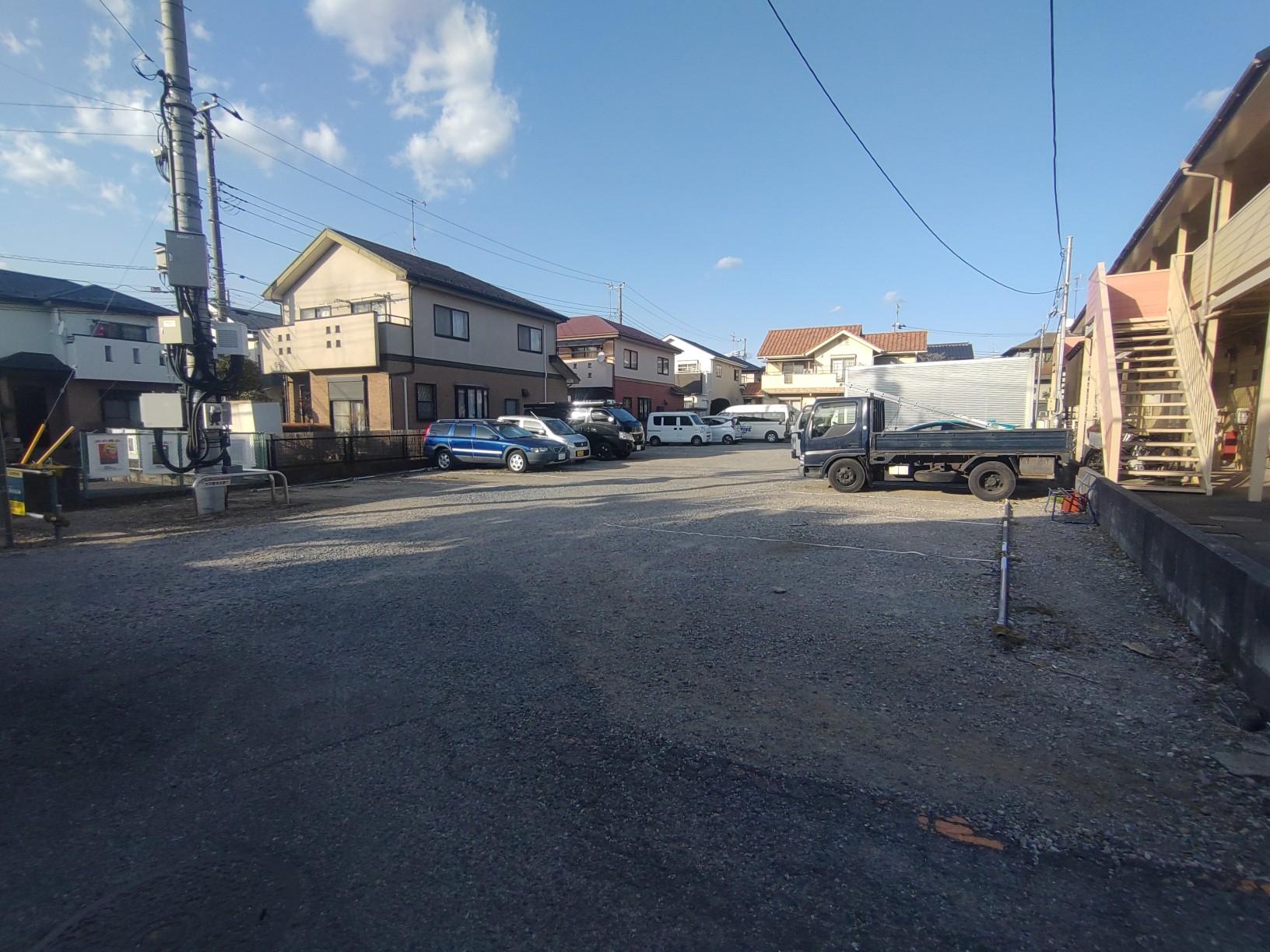 立澤駐車場の外観・駐車場イメージ1枚目