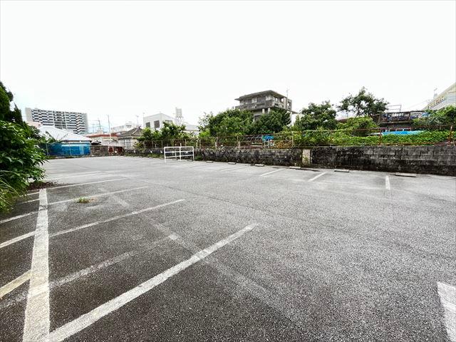 ウチマパーキングの外観・駐車場イメージ2枚目