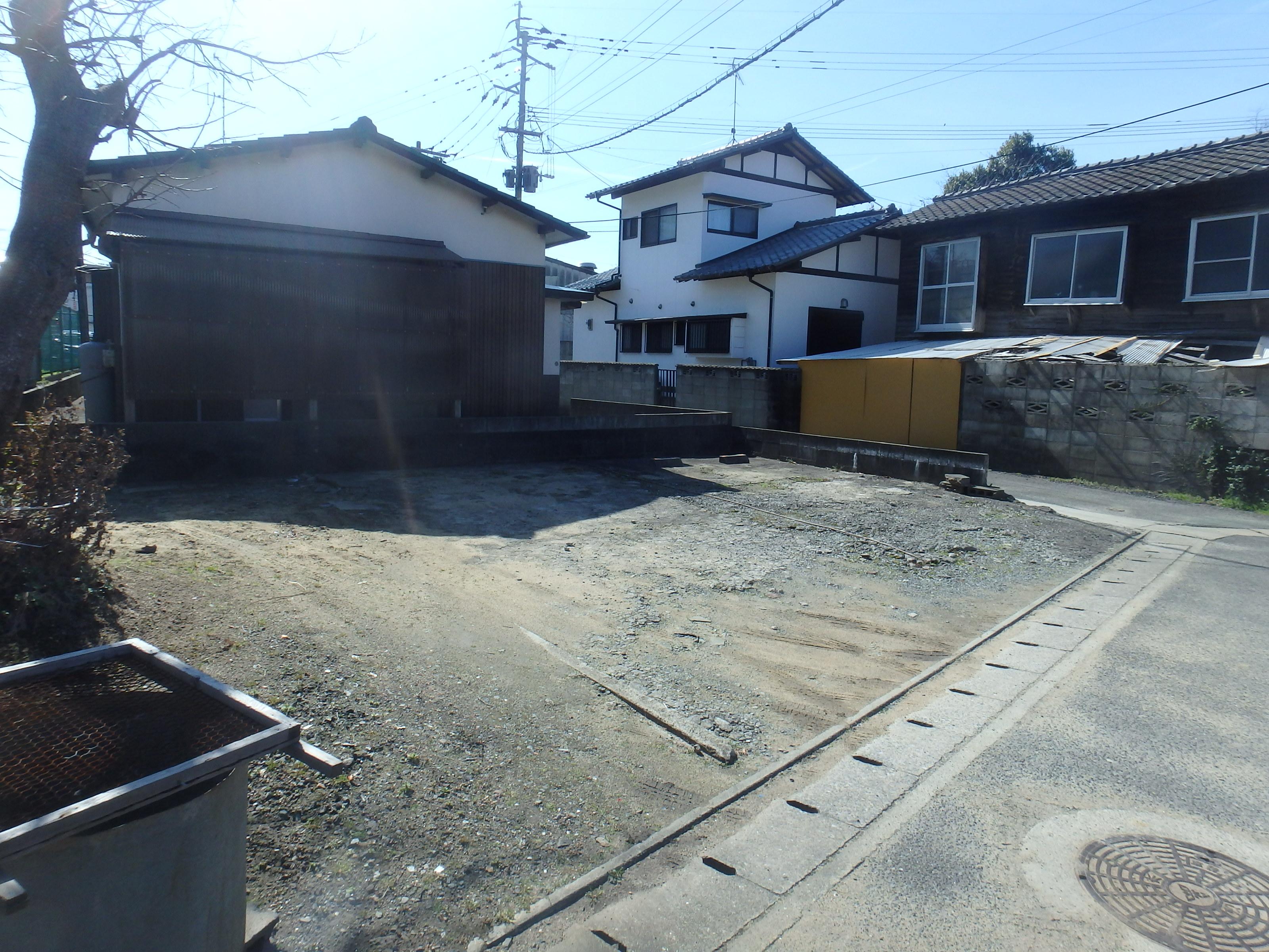 和白丘1丁目134駐車場の外観・駐車場イメージ2枚目