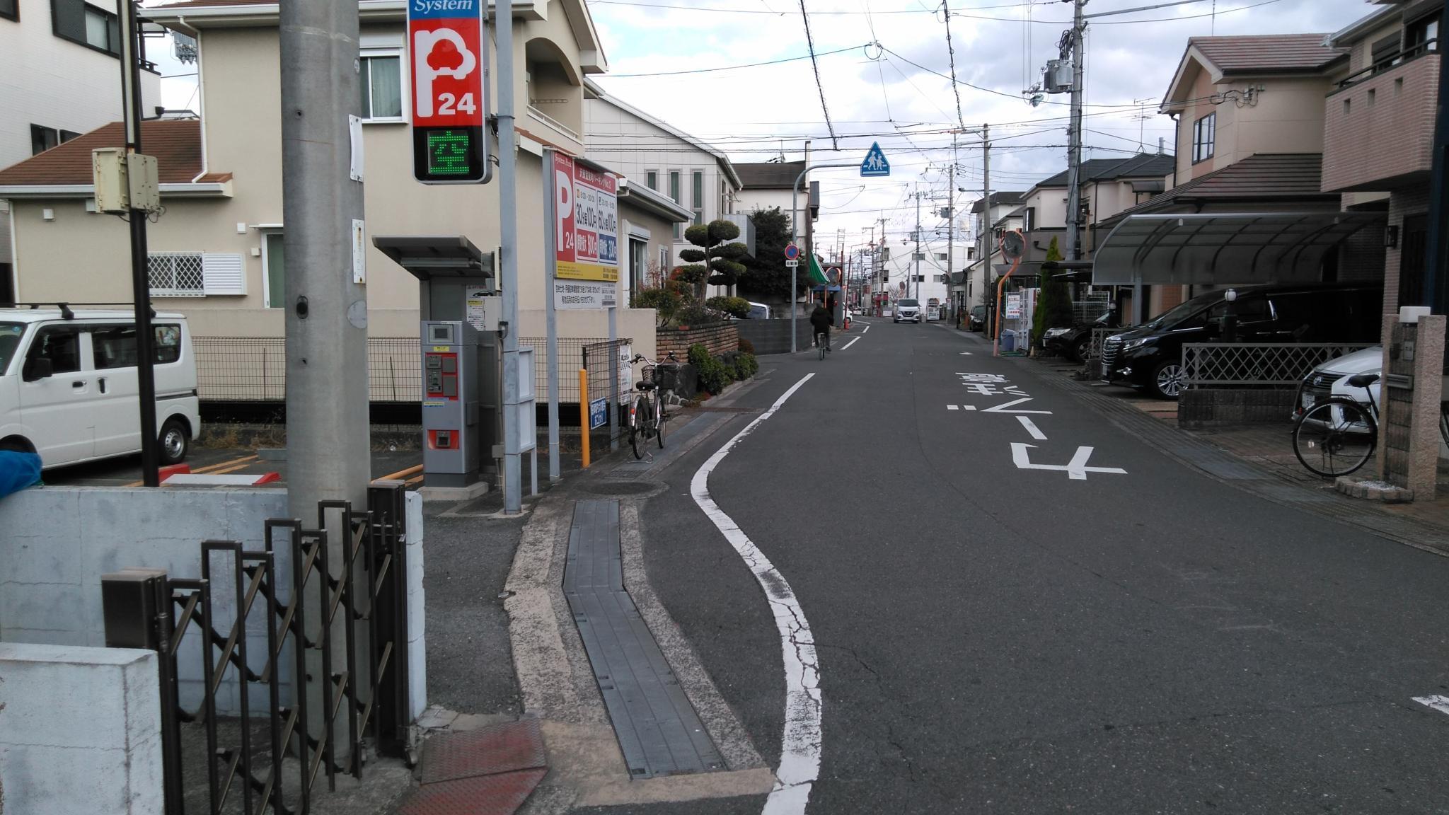 井上モータープール３の外観・駐車場イメージ3枚目