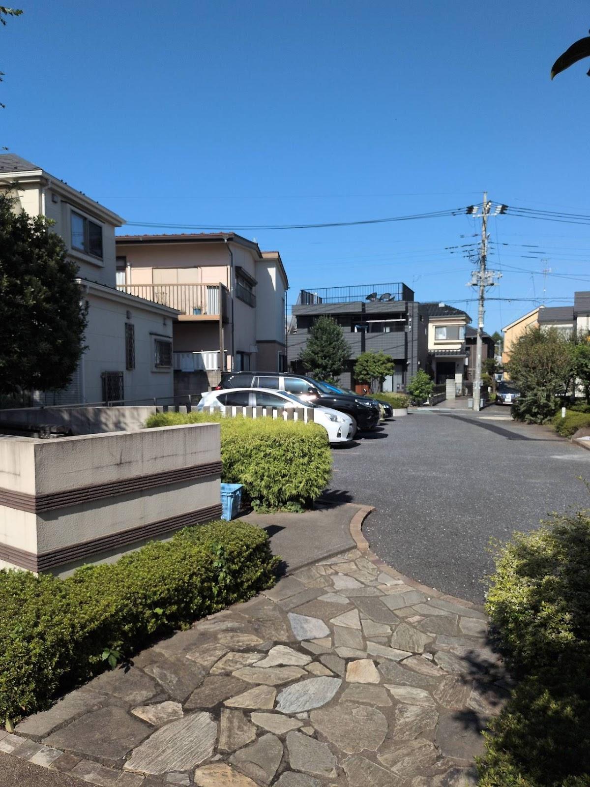 Ambiera Ⅰ・Ⅱの外観・駐車場イメージ2枚目