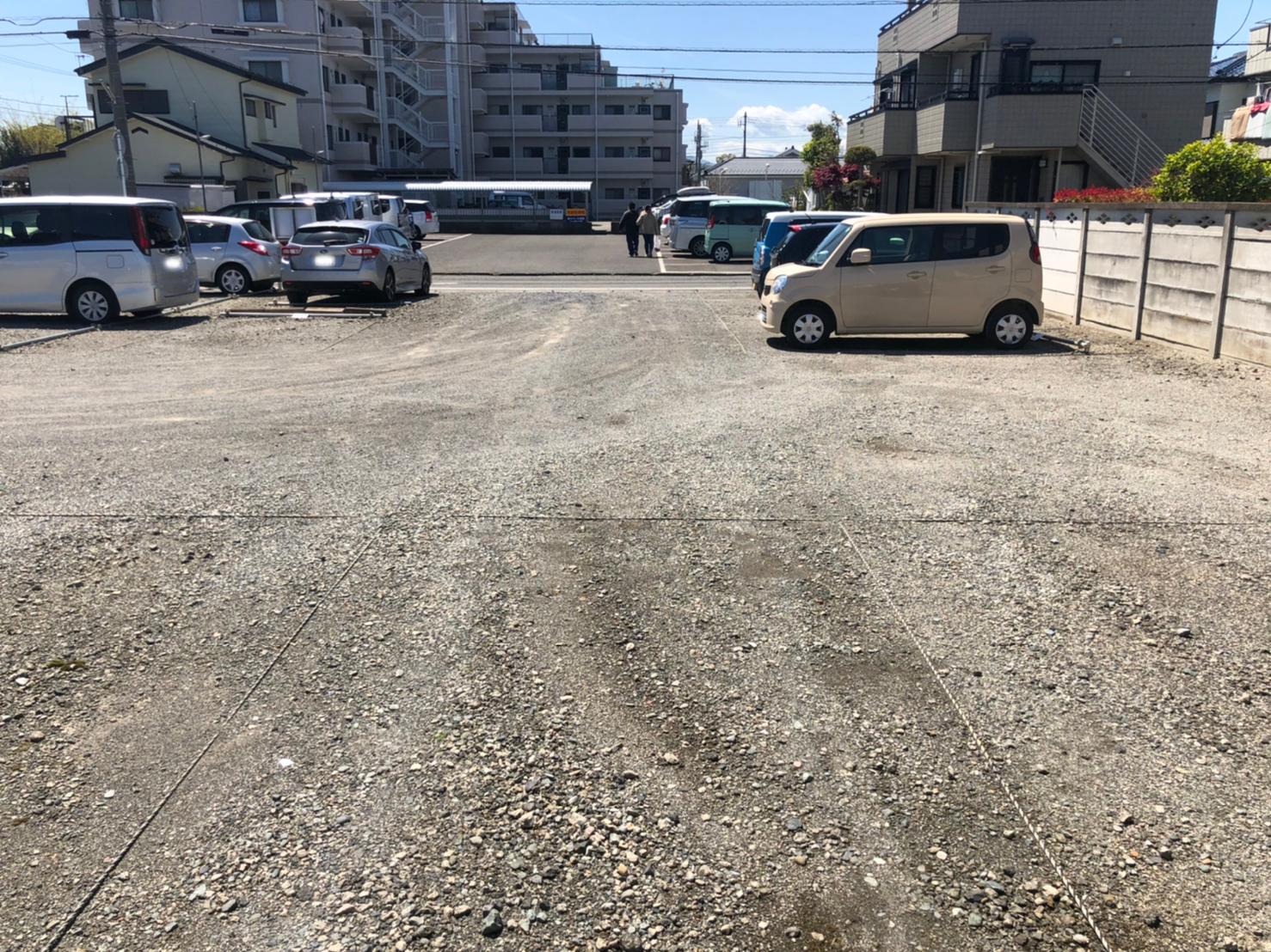 佐草駐車場の外観・駐車場イメージ3枚目