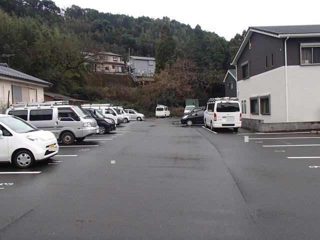 Ｍパーク５０（中山１丁目）の外観・駐車場イメージ3枚目
