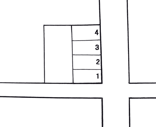 スマイルパーク飛高泉６の駐車配置図