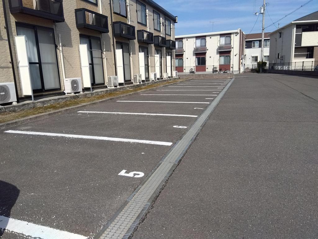 Ｈｉｒｏ　Ⅱ(26875)の外観・駐車場イメージ1枚目