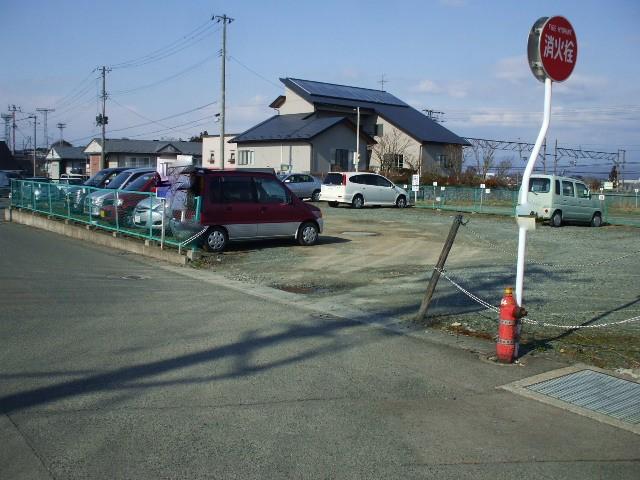 西口駐車場の外観・駐車場イメージ1枚目