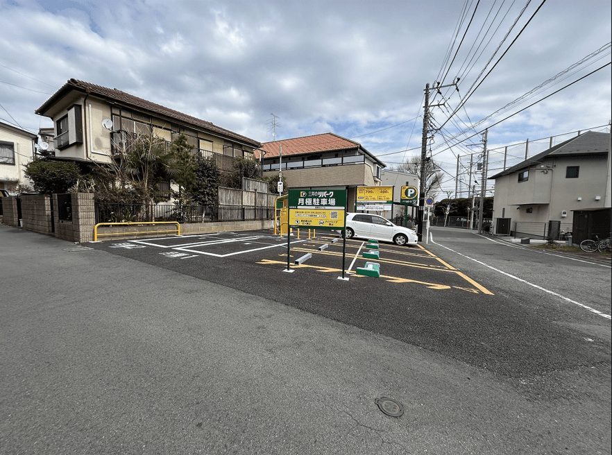 菊野台３丁目の外観・駐車場イメージ2枚目