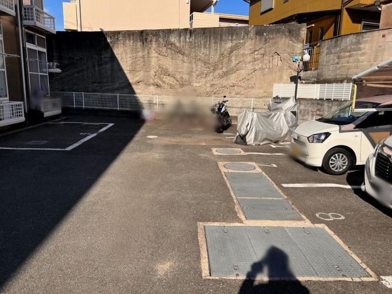 トミー(11280)の外観・駐車場イメージ1枚目