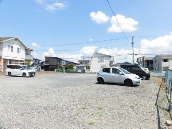 西青山駐車場の外観・駐車場イメージ2枚目