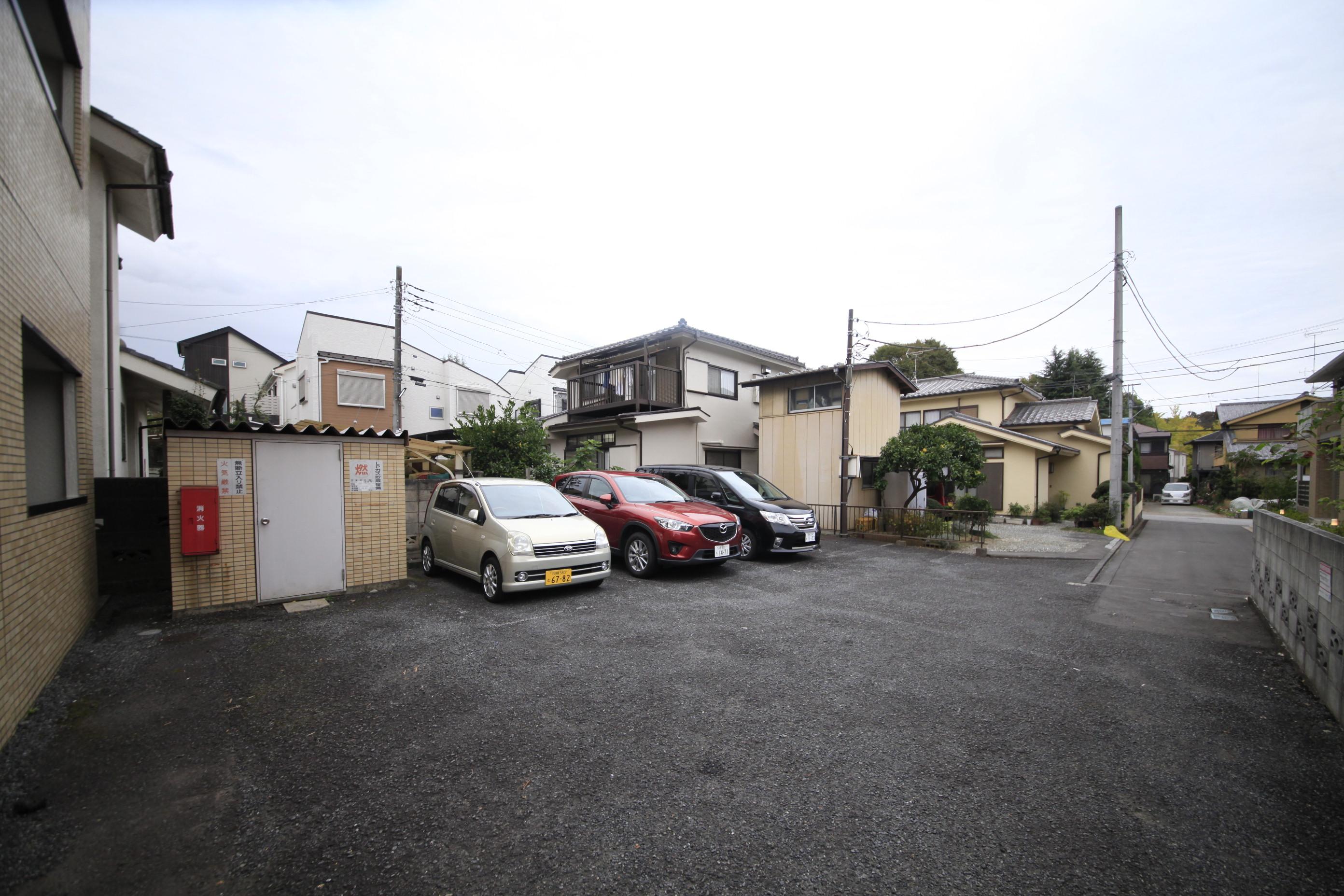 ハイムフォーレスト駐車場の外観・駐車場イメージ3枚目