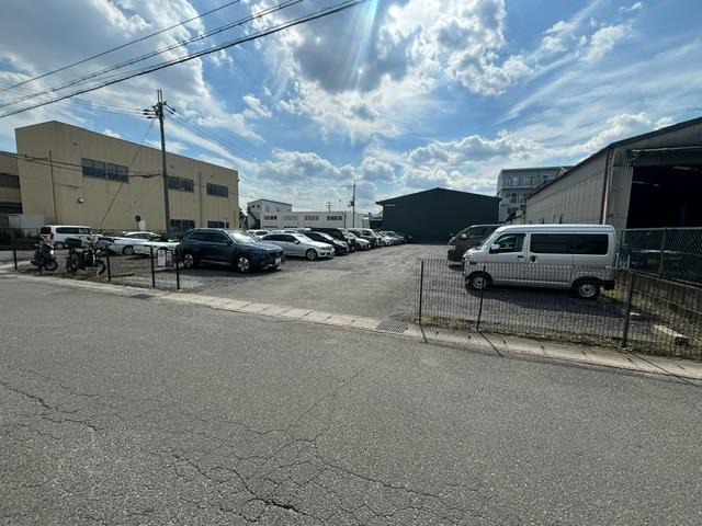 長田町　太田ガレージの外観・駐車場イメージ1枚目