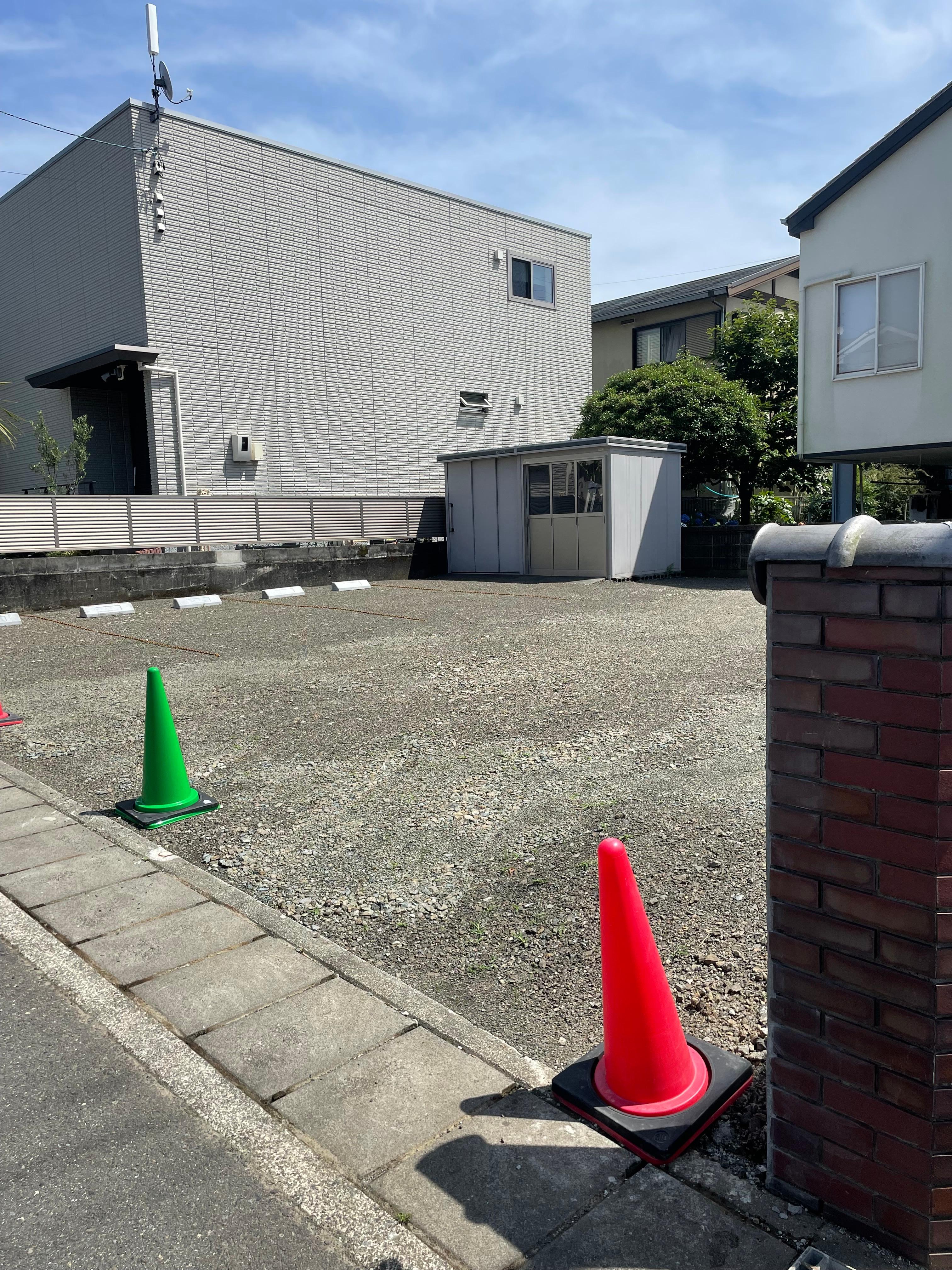 栗原駐車場の外観・駐車場イメージ1枚目