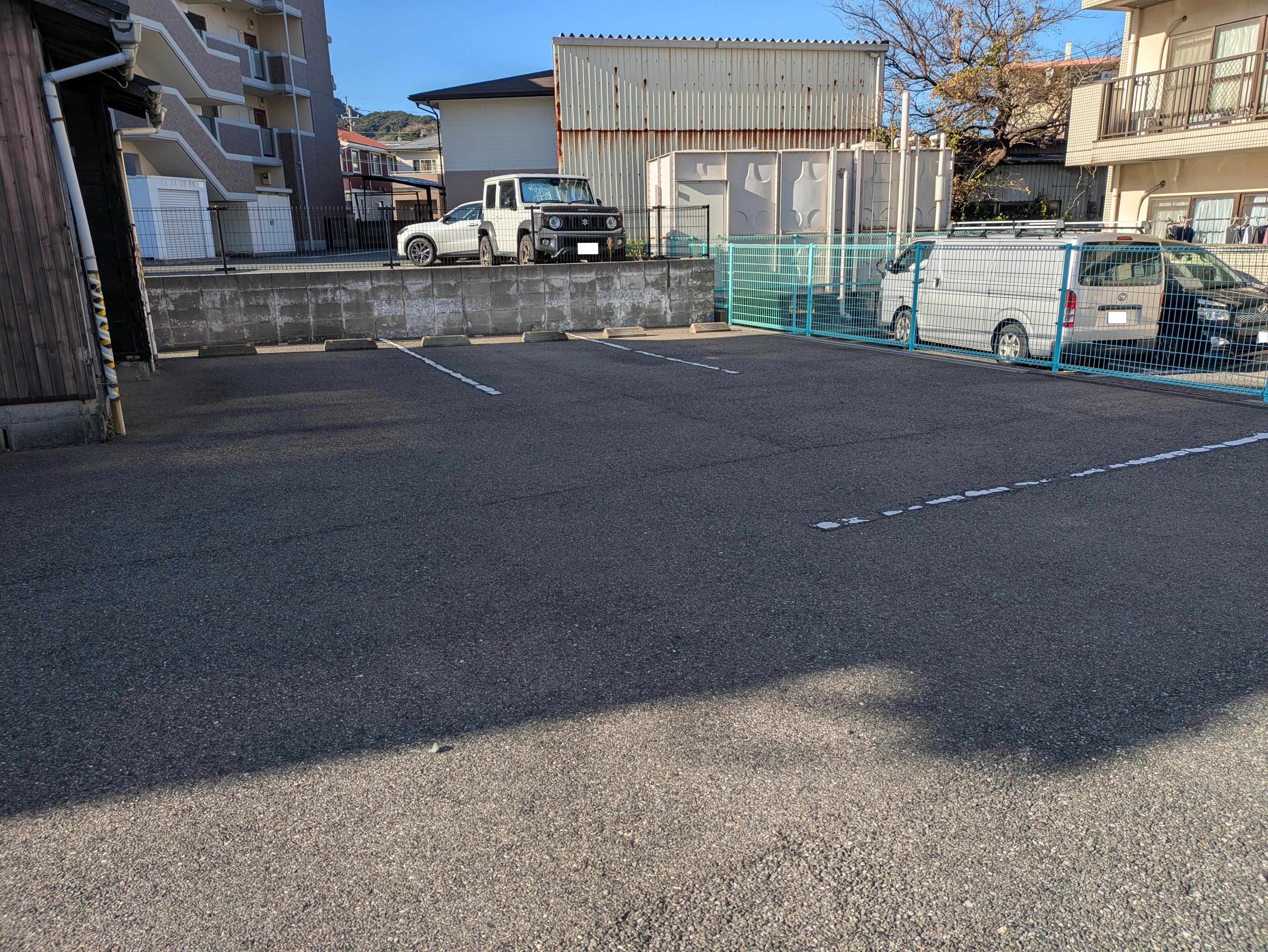 社ノ木二丁目駐車場の外観・駐車場イメージ2枚目