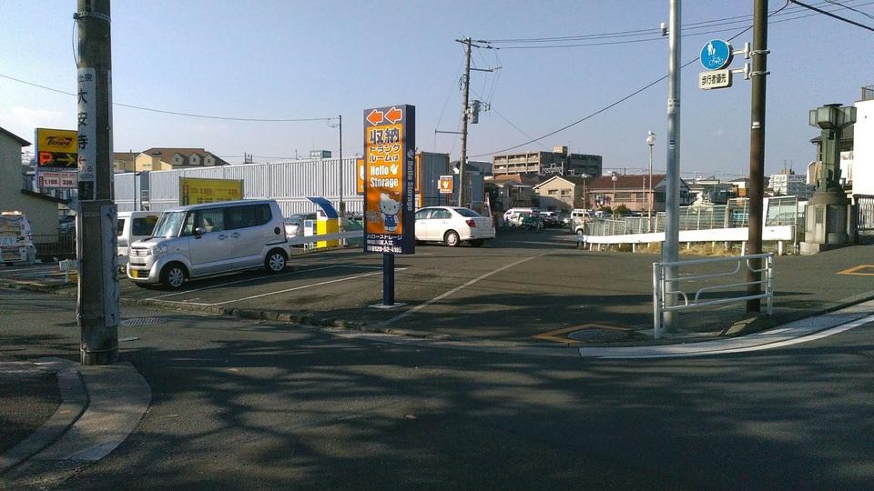 横浜入江１丁目第３の外観・駐車場イメージ3枚目