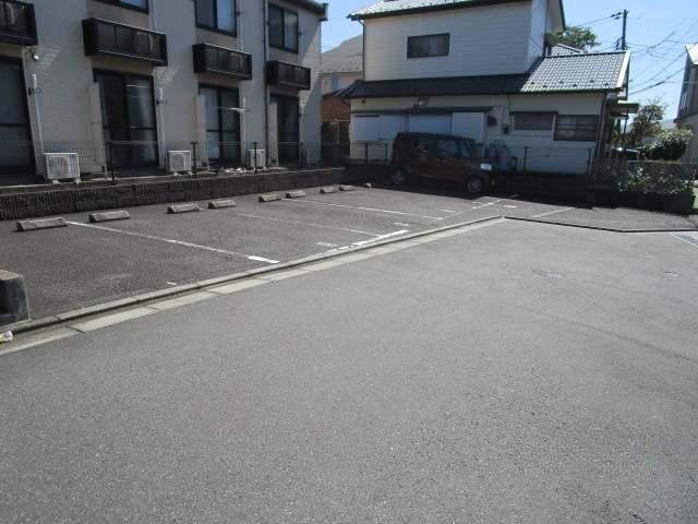 ホンゴーパレス(39427)の外観・駐車場イメージ1枚目