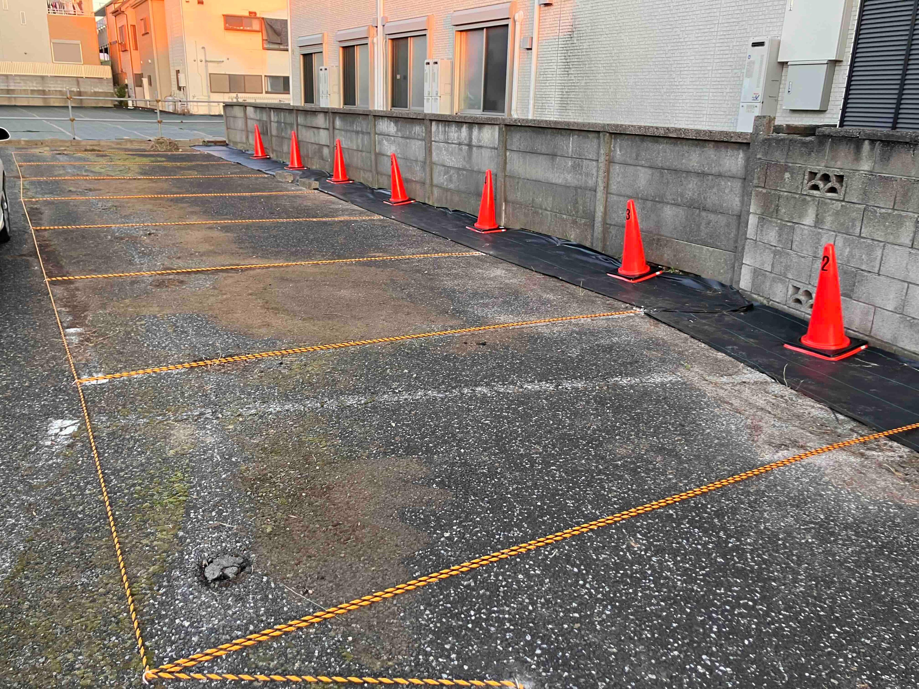 日本車庫　上篠崎ニ丁目駐車場の外観・駐車場イメージ1枚目