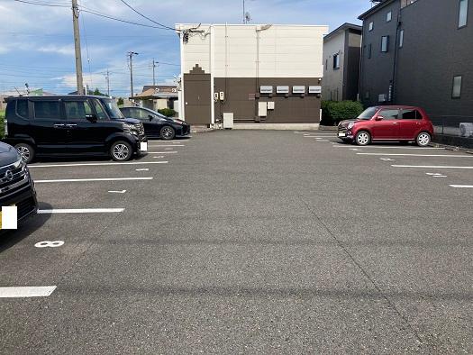 メディオ(23318)の外観・駐車場イメージ1枚目