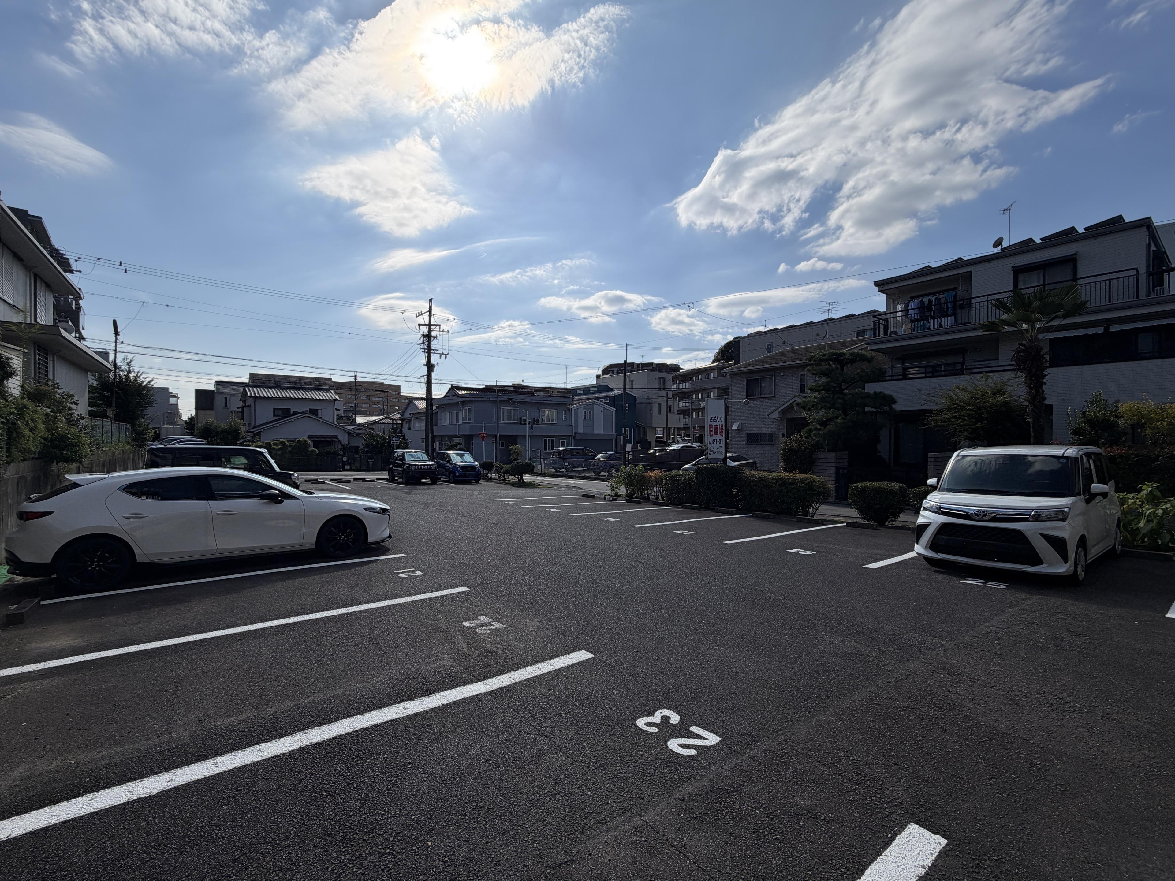 栄和駐車場の外観・駐車場イメージ2枚目