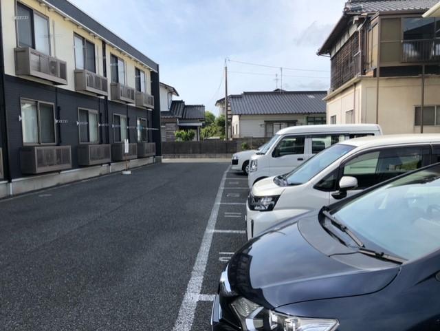 アダージョ(41772)の外観・駐車場イメージ2枚目