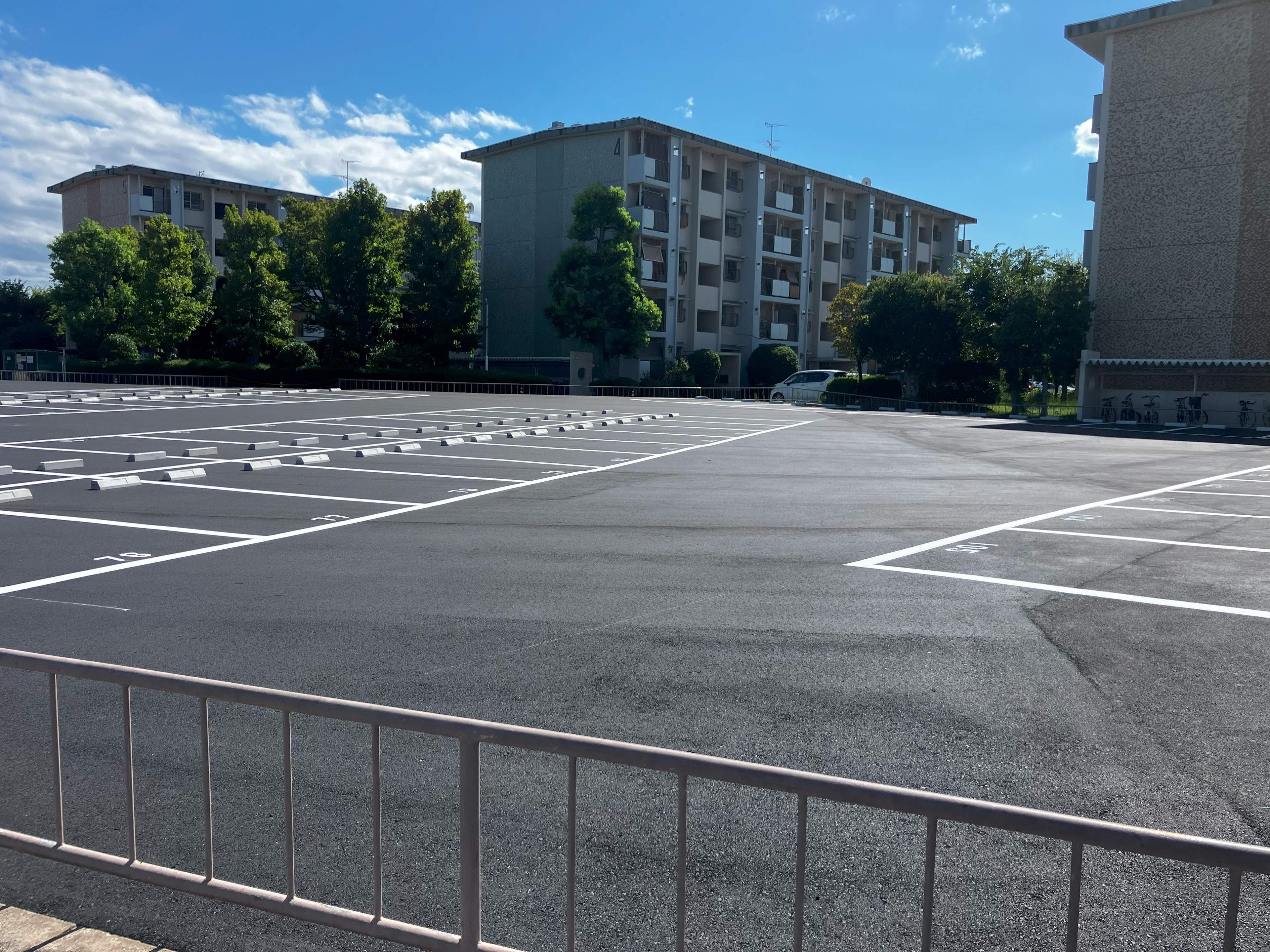 ワイズパーク守山駅前の外観・駐車場イメージ1枚目