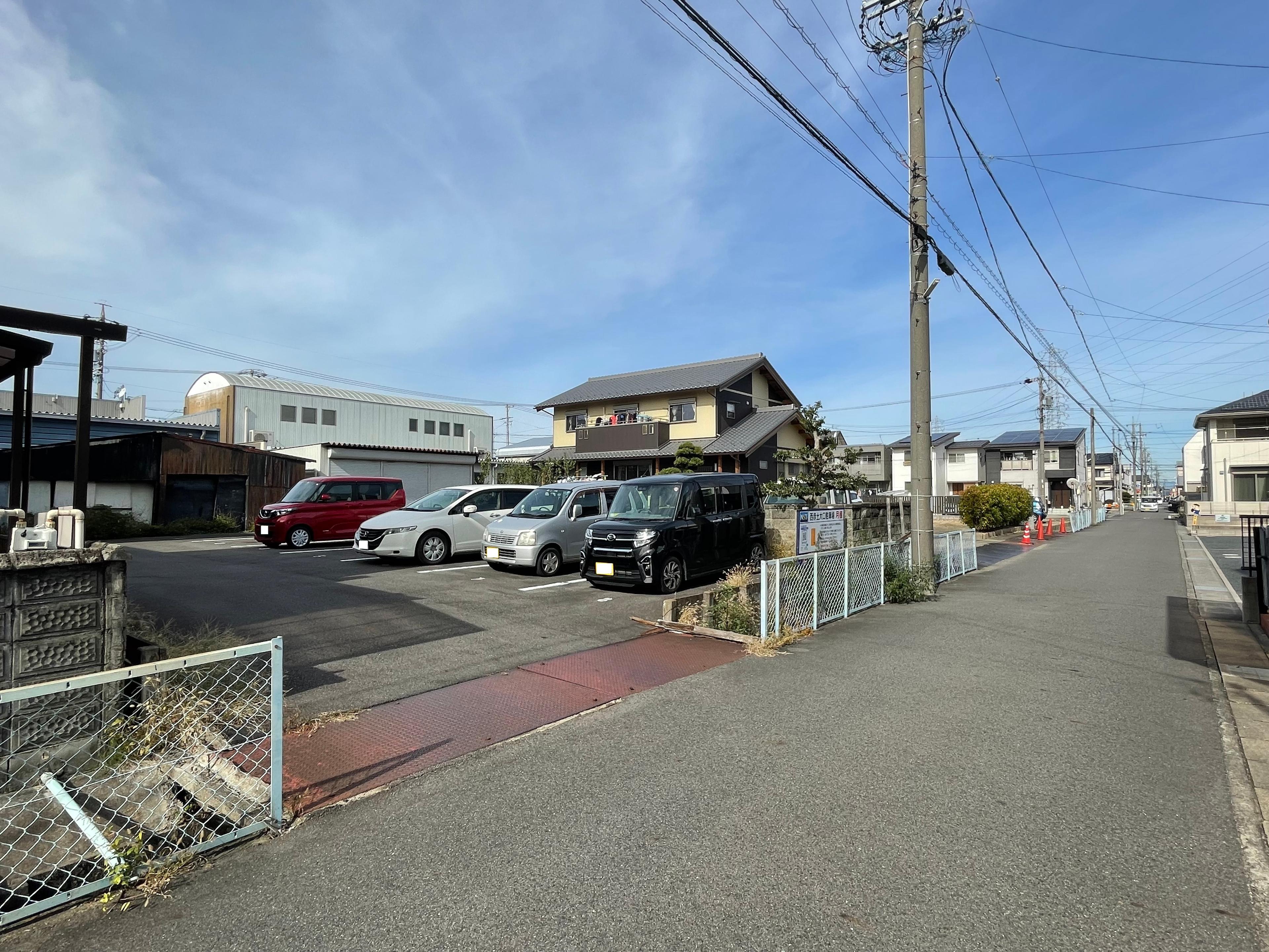 西赤土大口駐車場の外観・駐車場イメージ1枚目