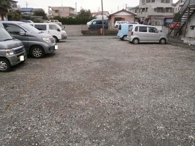 平野月極駐車場の外観・駐車場イメージ3枚目