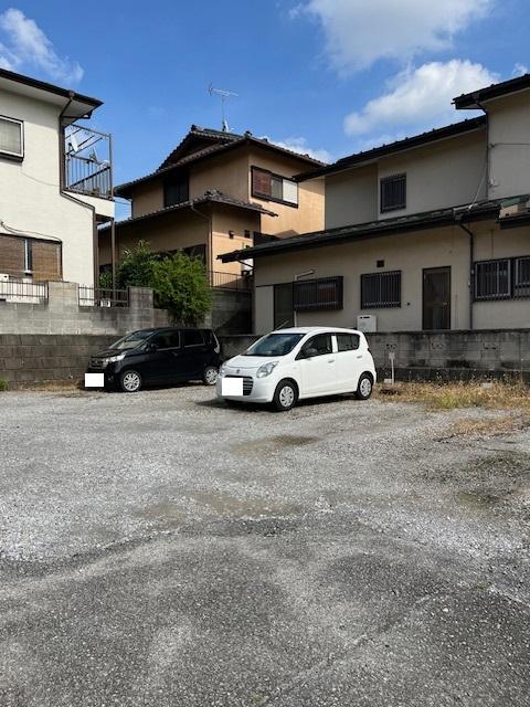 富士見台6430652駐車場の外観・駐車場イメージ2枚目