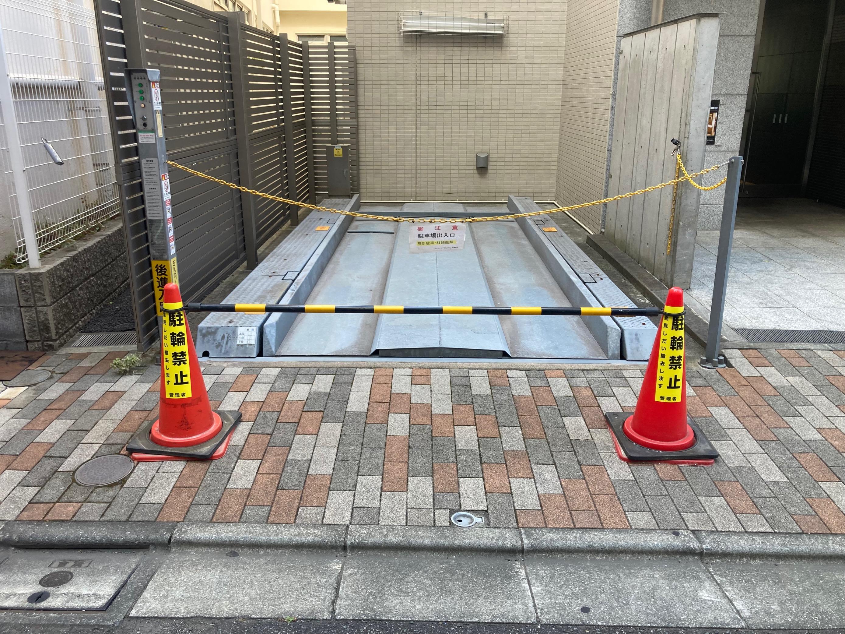 ｸﾚｱｽﾊﾟｰｸコンシェリア駒込ＡＮＮＥＸ駐車場の外観・駐車場イメージ1枚目