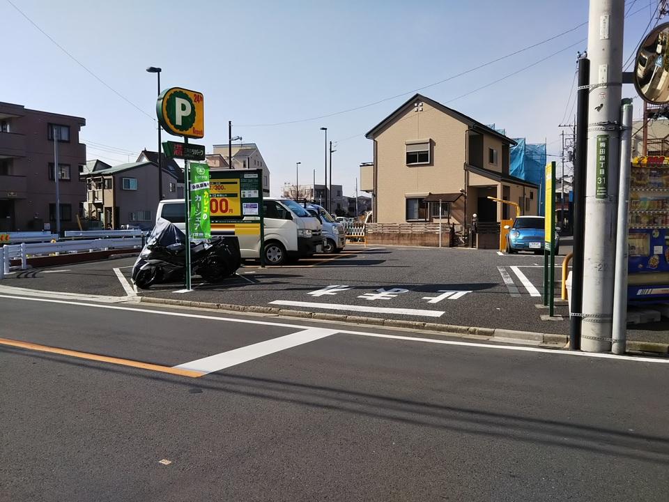 足立梅田４丁目第２の外観・駐車場イメージ1枚目