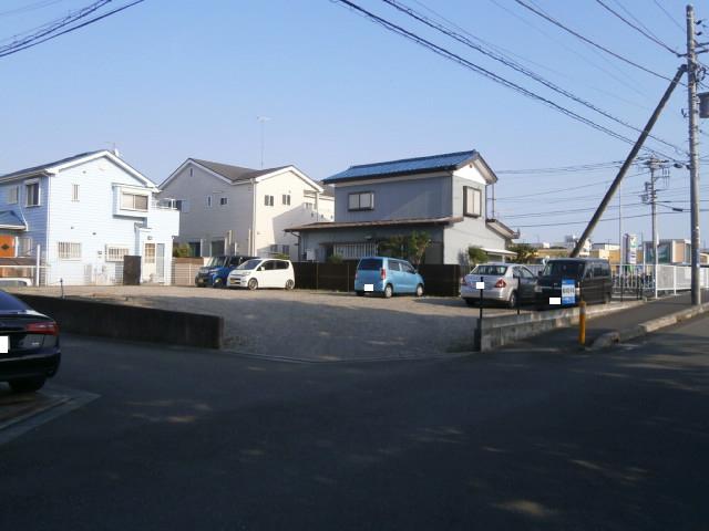 堀内駐車場の外観・駐車場イメージ1枚目