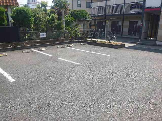 パレット壱番館(28375)の外観・駐車場イメージ1枚目