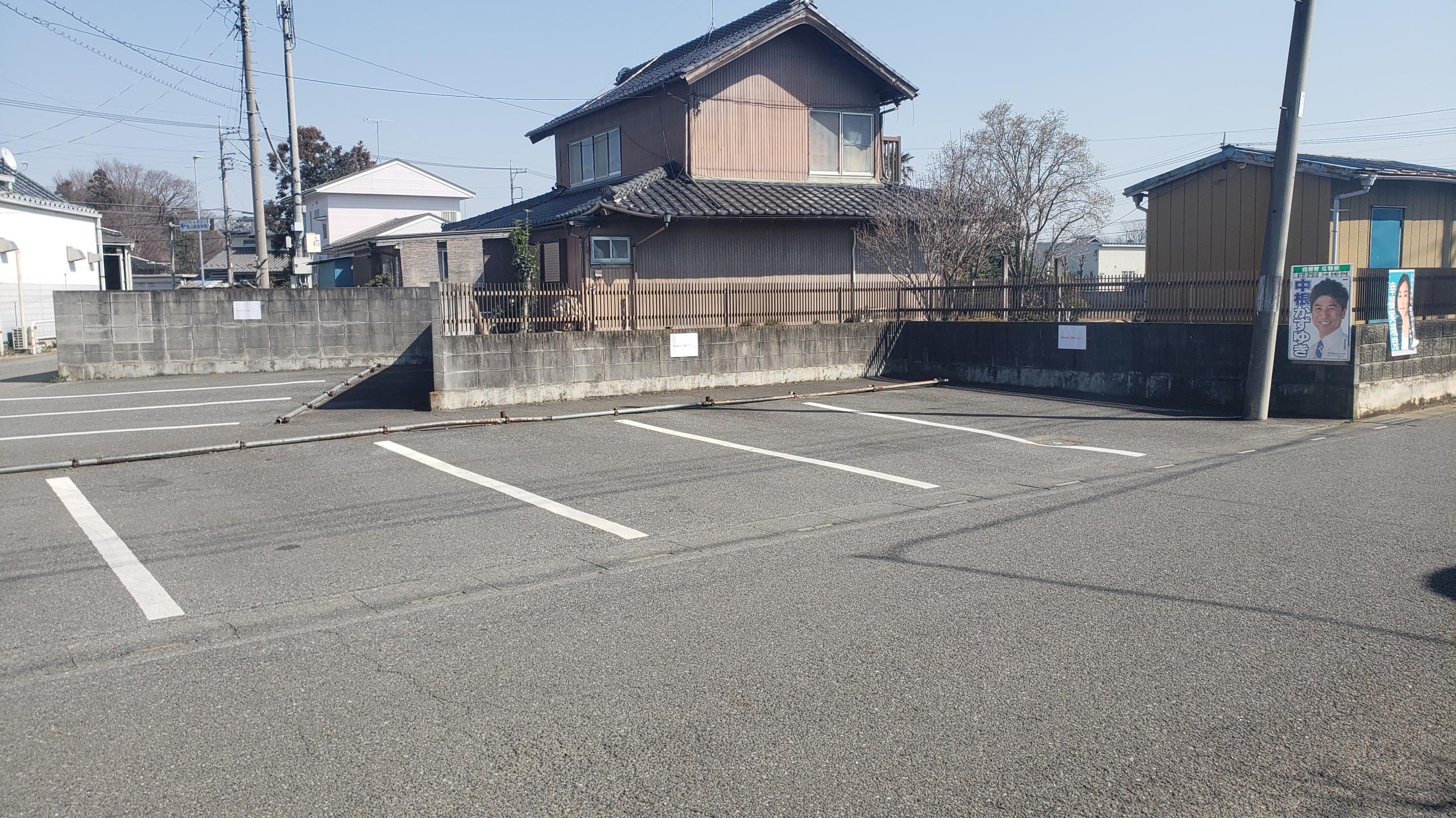 坂田駐車場の外観・駐車場イメージ1枚目