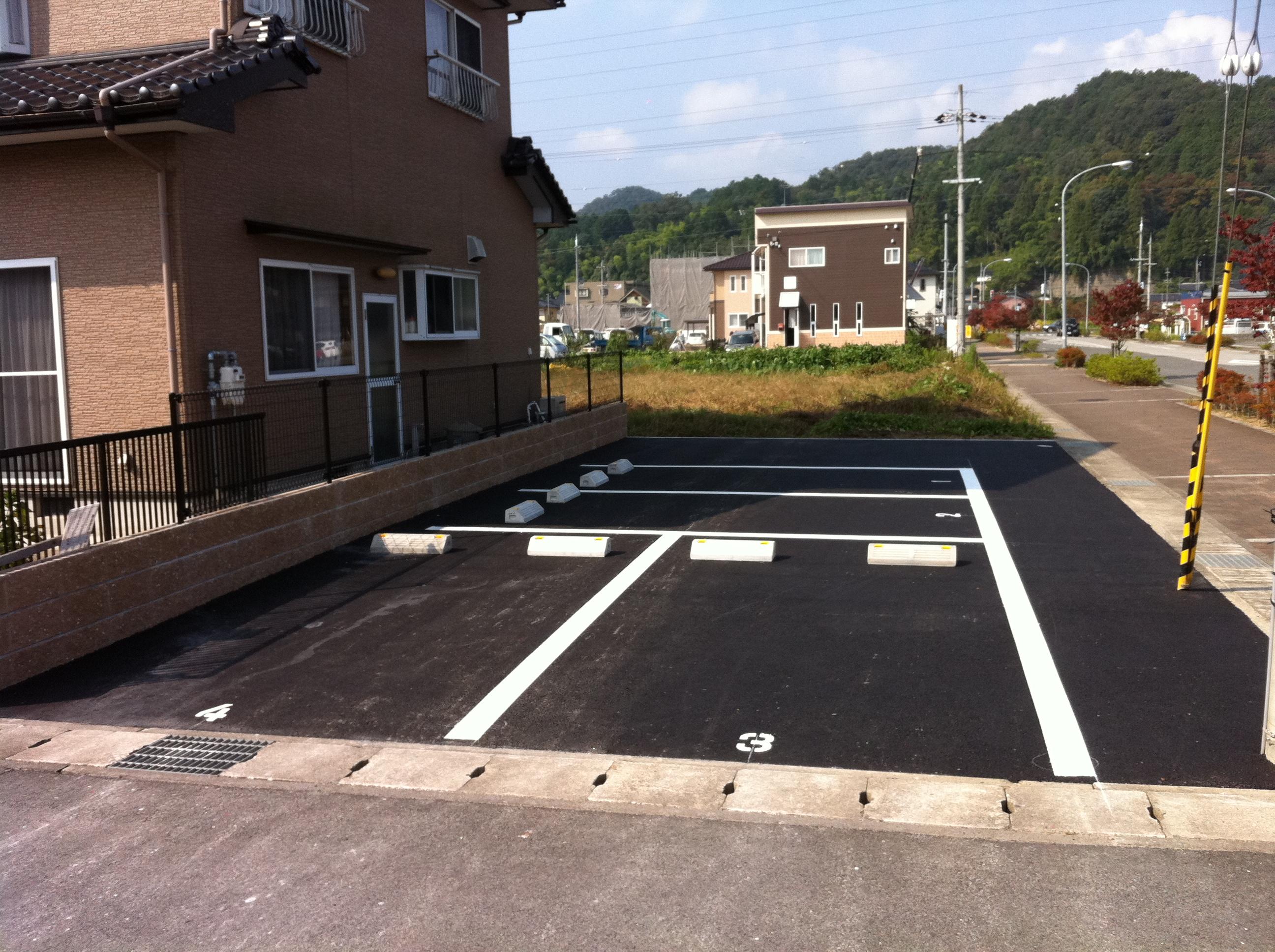 駅西パークの外観・駐車場イメージ1枚目