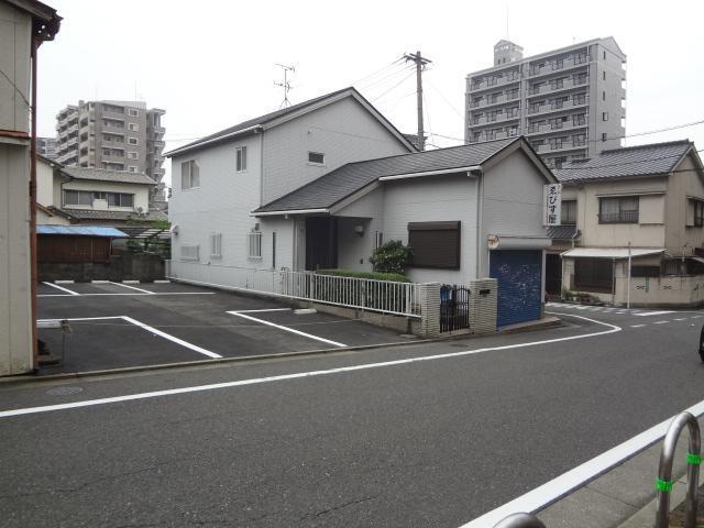 西本町4丁目駐車場の外観・駐車場イメージ3枚目