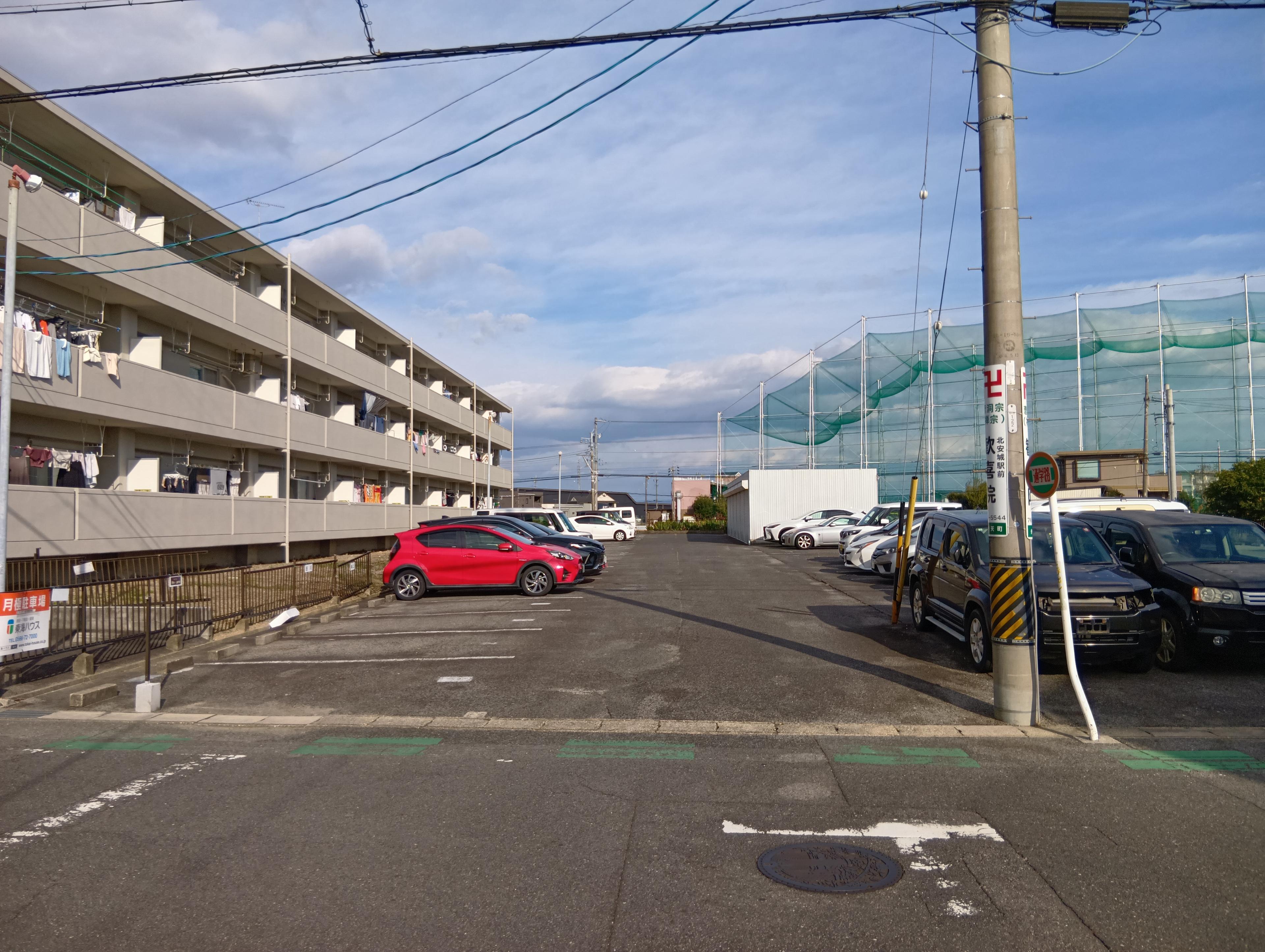 サンライフ弁天東駐車場の外観・駐車場イメージ1枚目