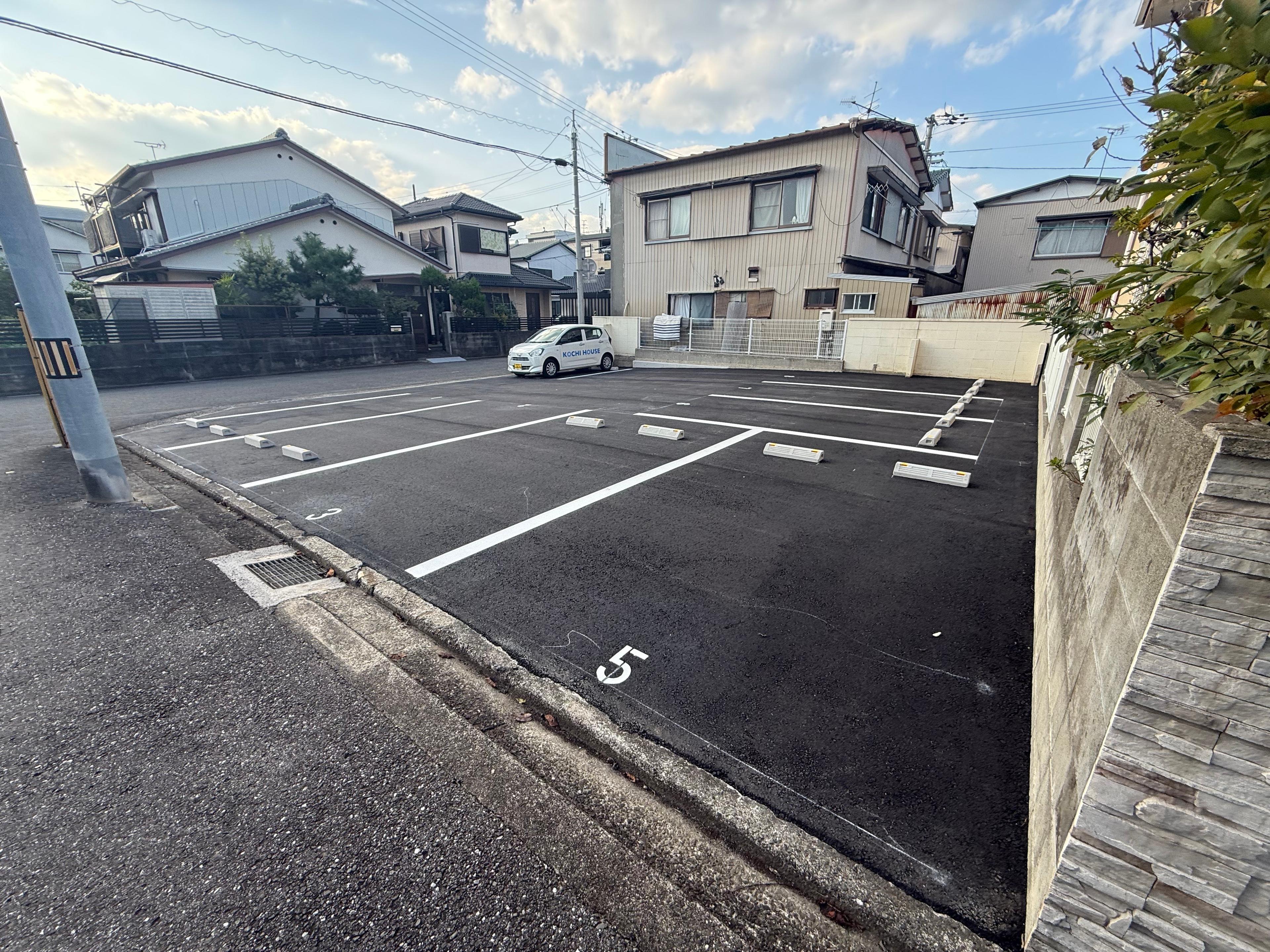 伊勢崎町Iパーキングの外観・駐車場イメージ2枚目