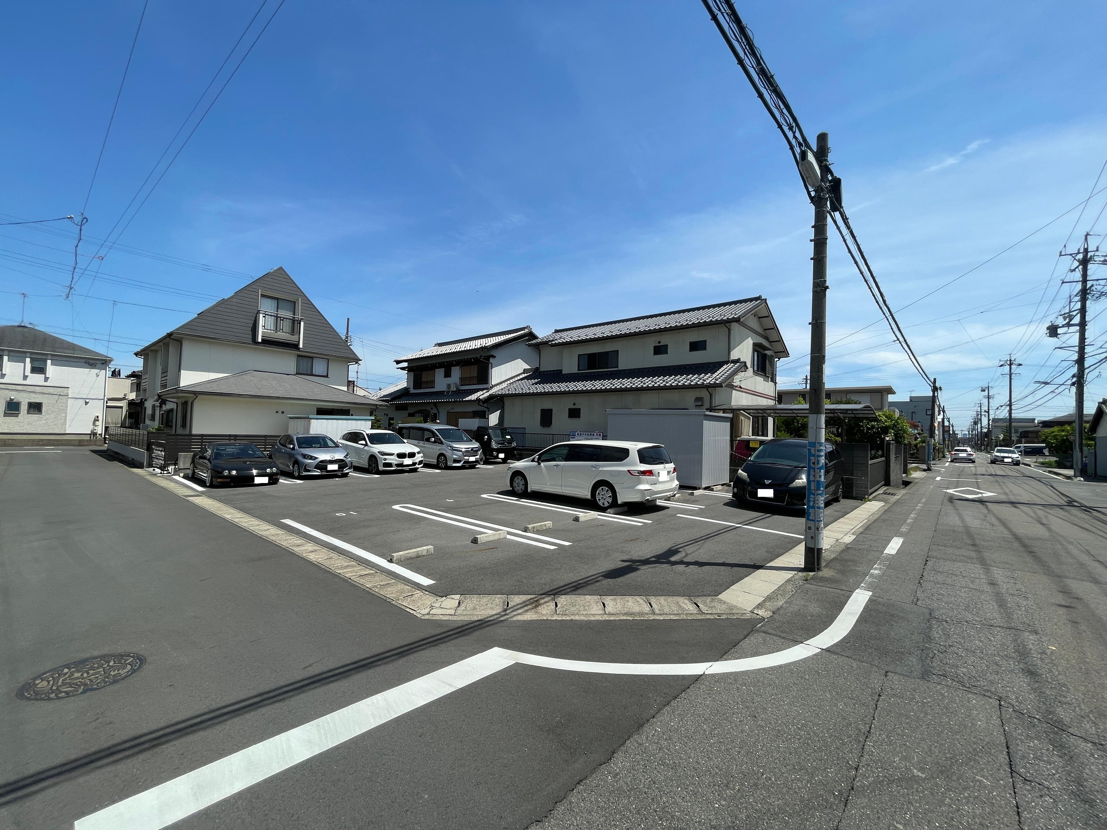起返中央駐車場の外観・駐車場イメージ1枚目