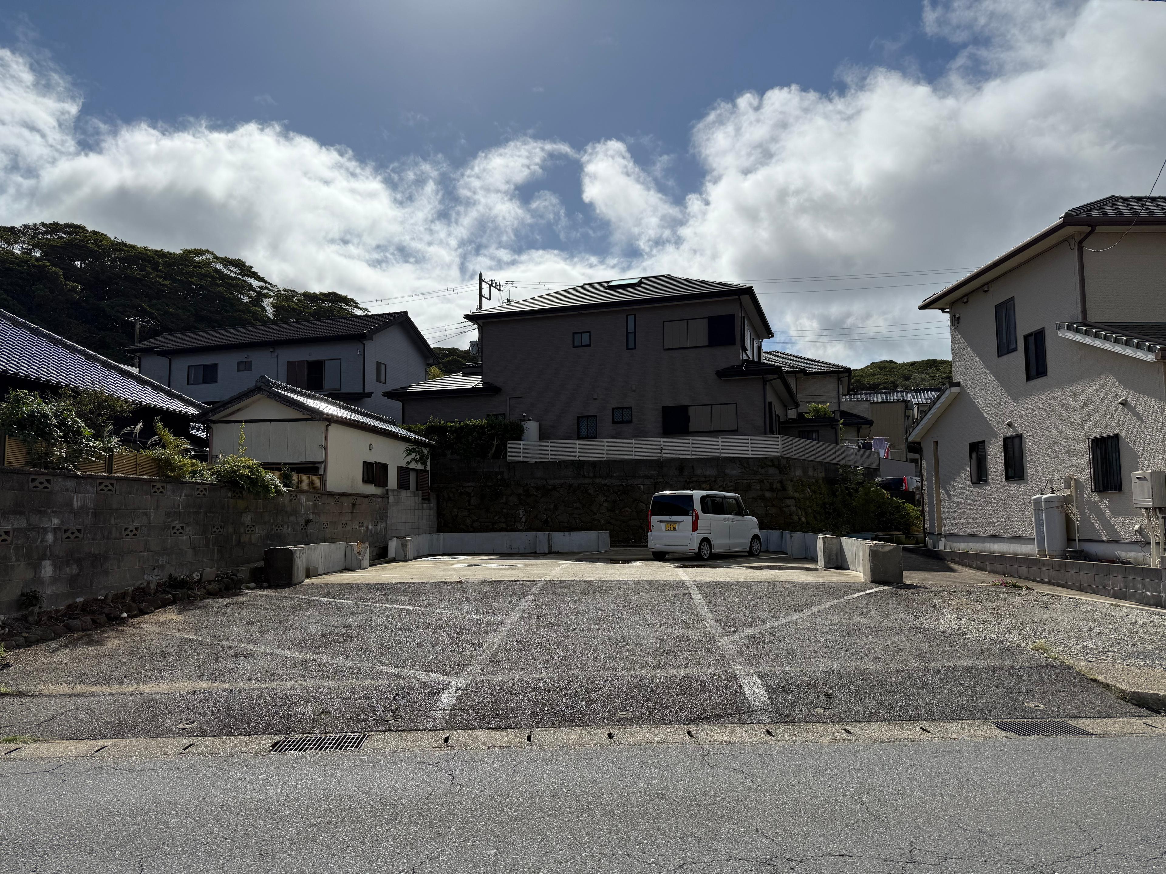 後飯町嶋田駐車場の外観・駐車場イメージ1枚目