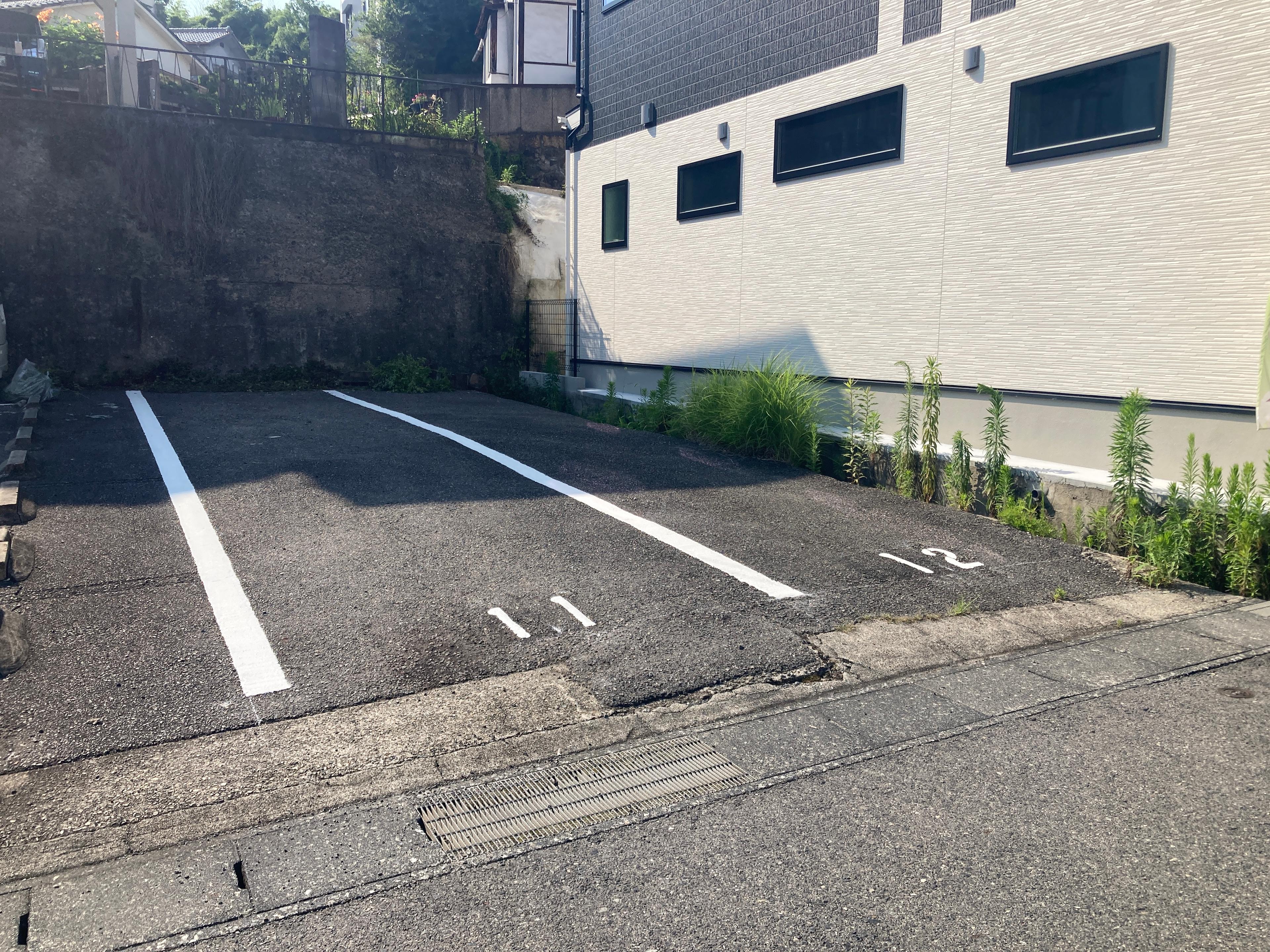 伏原ガレージの外観・駐車場イメージ2枚目