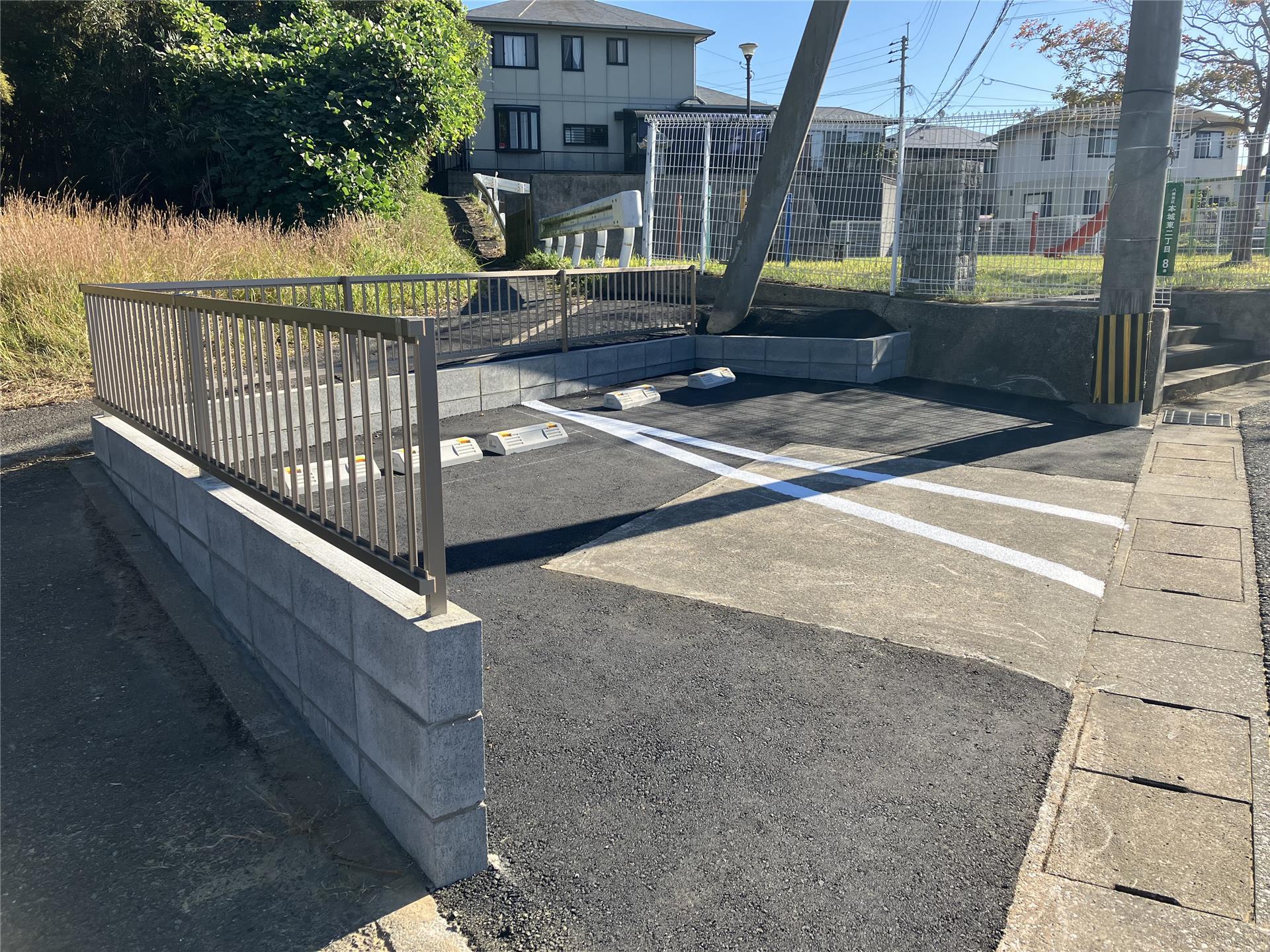 ジョイフル本城東2丁目駐車場の外観・駐車場イメージ3枚目