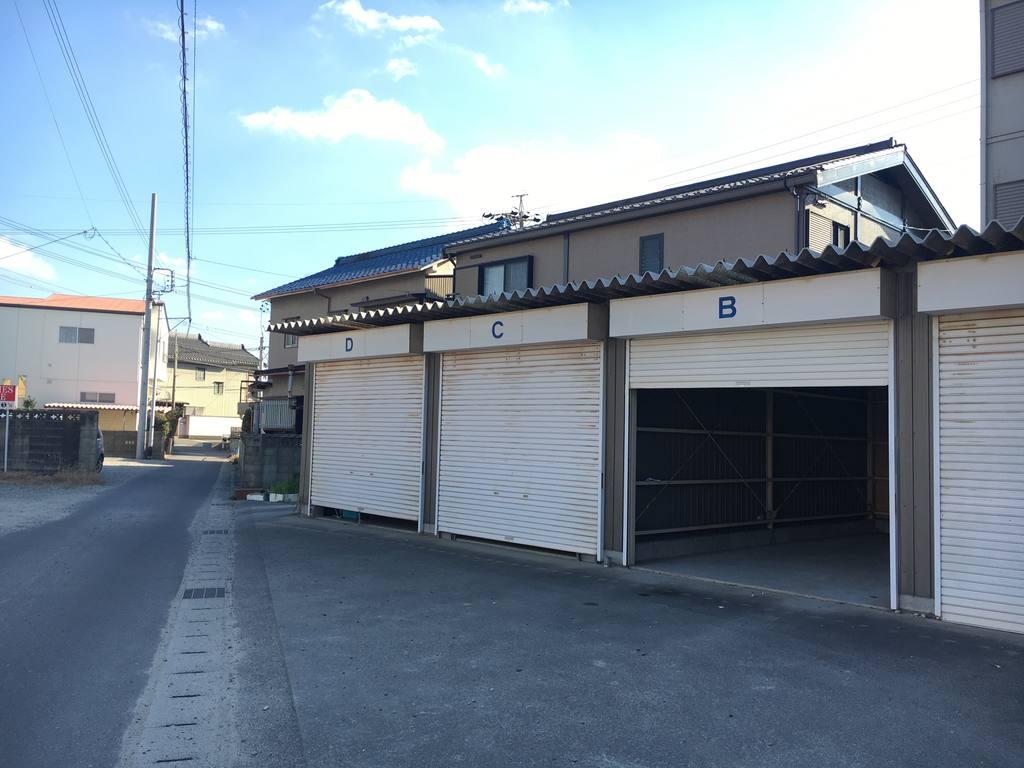 FK西尾市西八幡山ガレージの外観・駐車場イメージ1枚目