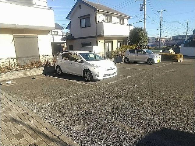 ＦＥＤＥ(22760)の外観・駐車場イメージ2枚目