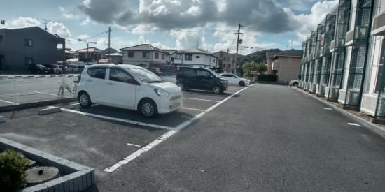 ムラヤマ(14645)の外観・駐車場イメージ3枚目