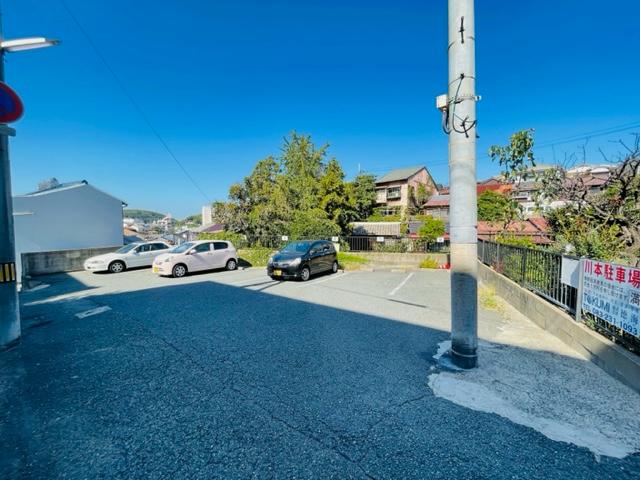 川本駐車場の外観・駐車場イメージ2枚目