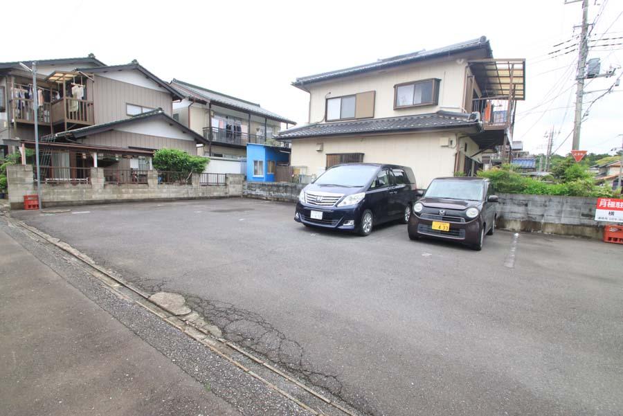小松ヶ丘町駐車場の外観・駐車場イメージ2枚目