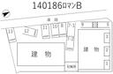 ロマン Bの駐車場
